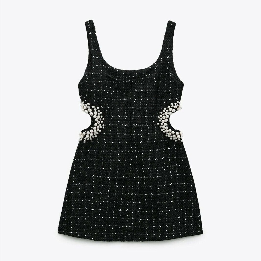 Zara Textured weave dress with faux pearls. Black. Size XS